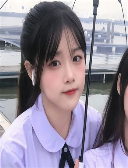 人物深度分析：皇后天下中的无人机拍摄的视角与稳定性 认识人物与故事的互动